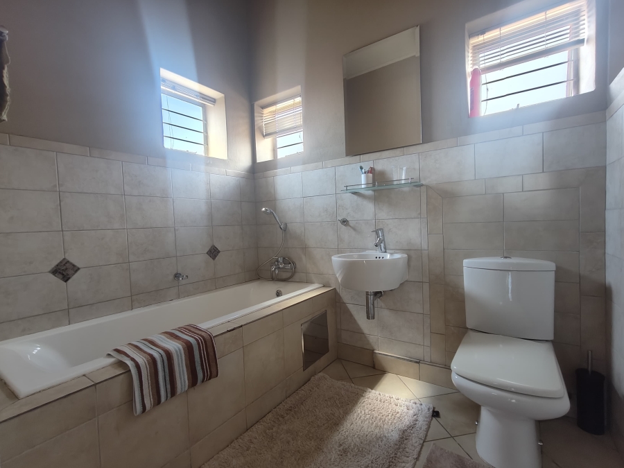 3 Bedroom Property for Sale in Cashan North West